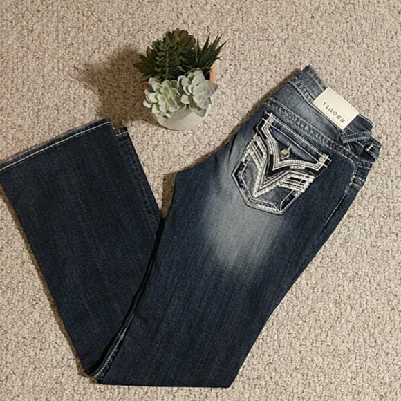 Vigoss Denim - 🔥Gotta Go!! Vigoss Distressed Jeans, Sz. 7